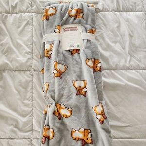 Gray Corgi Throw Blanket